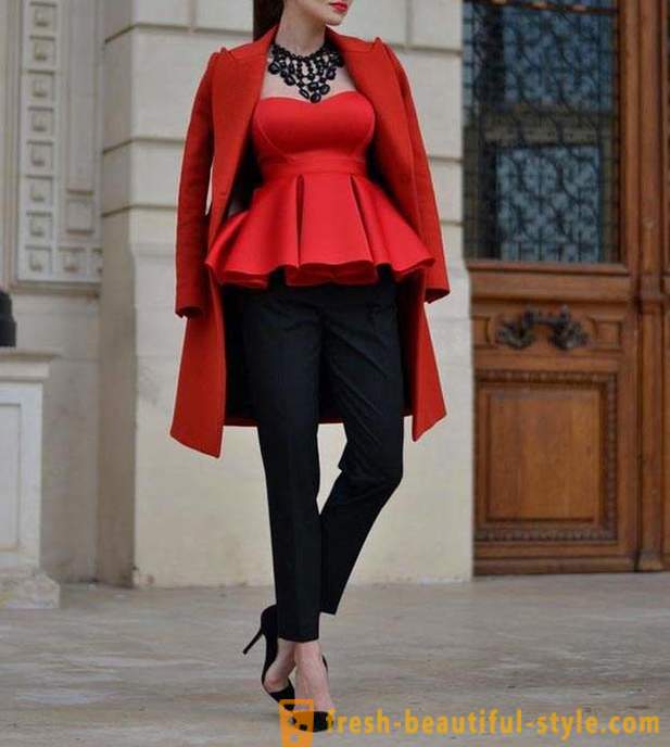 Crvena boja u odjeći: ono što ide, ideja o izradi kompleta