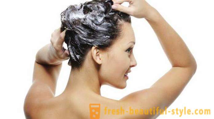 Učinkovito šampon za masnu kosu: mišljenja, vrsta i proizvođača