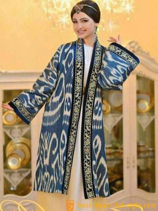 Uzbekistanski haljine: osobitosti