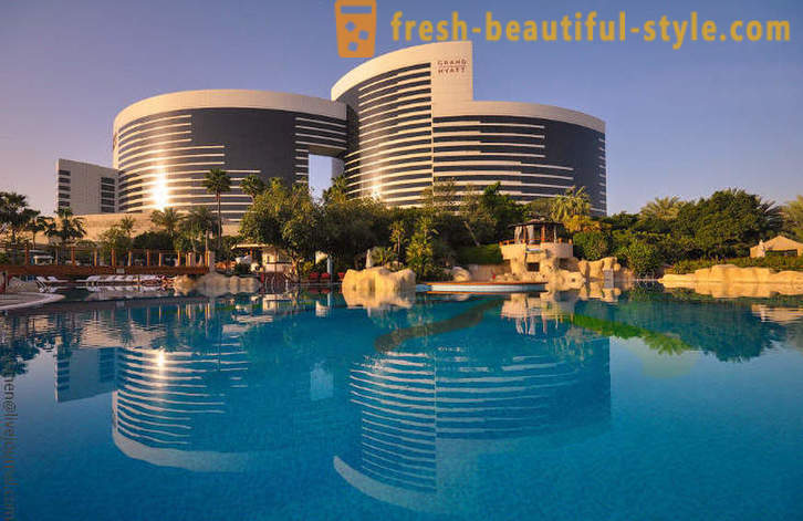Šetnja na luksuzni hotel Grand Hyatt Dubai
