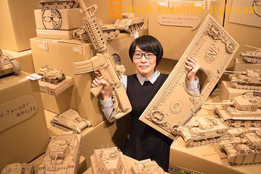 Iznenađujuće skulpture iz kartonske kutije