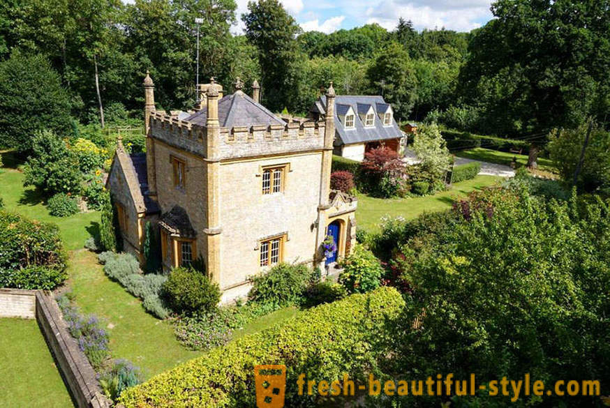 Minijaturni dvorac u Warwickshire može se kupiti za razumnu cijenu