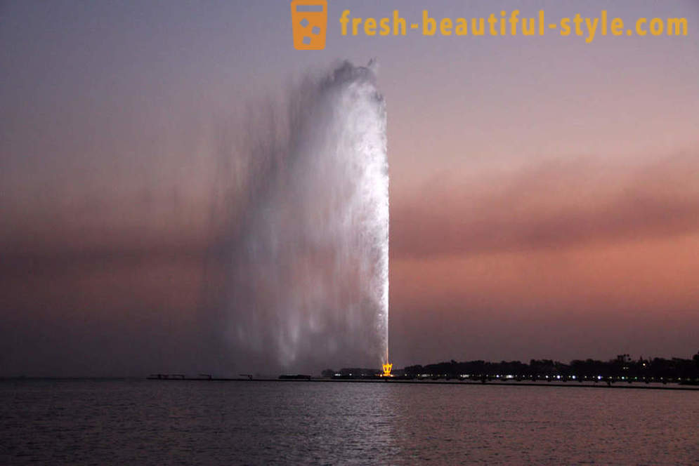 Najviše nevjerojatne i prekrasne fontane na svijetu