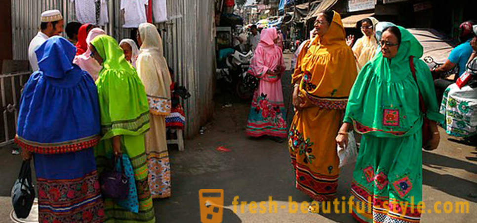 Život u indijskom sekta, koja još uvijek čini žensko obrezivanje