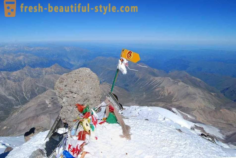 8 najljepših planina u Rusiji da je primamljivo za osvajanje