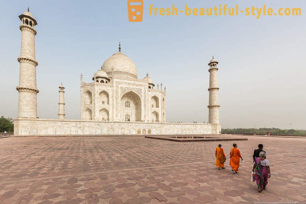 Kratko zaustavljanje u Indiji. Nevjerojatno Taj Mahal
