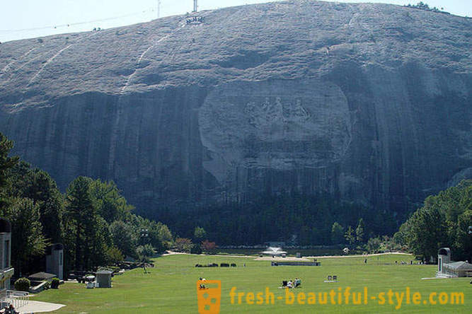 Najveći svjetski čvrste monoliti