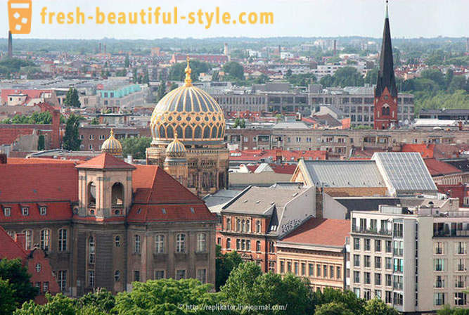 Berlin s visine od katedrale u Berlinu