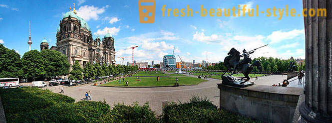 Berlin s visine od katedrale u Berlinu