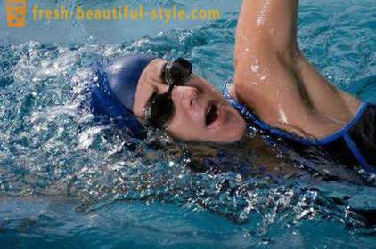 Savjeti za one koji su zainteresirani u plivanju: kako puzati